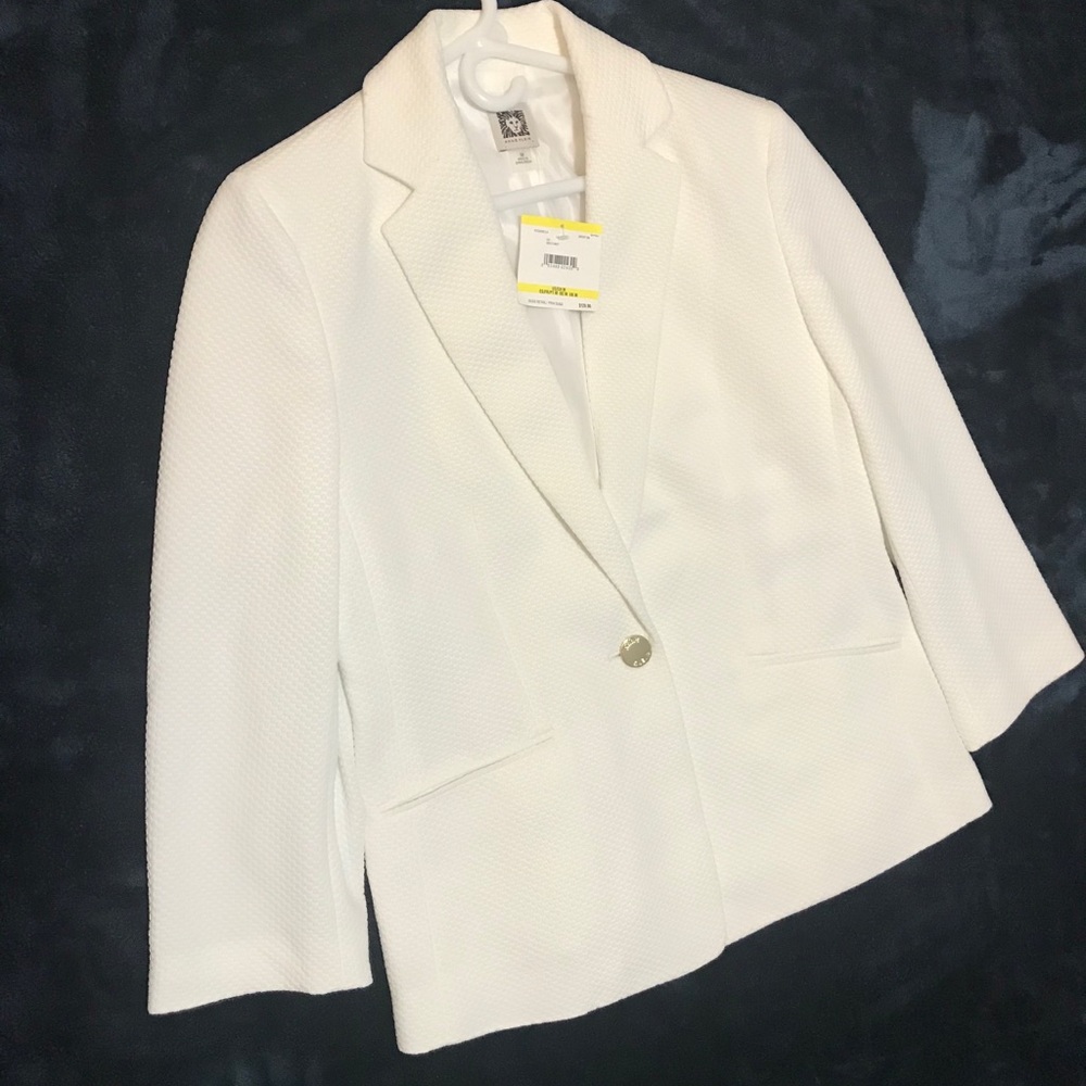 Jacket - Picture 2 of 2